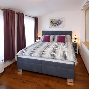 Bed & Breakfast Violet