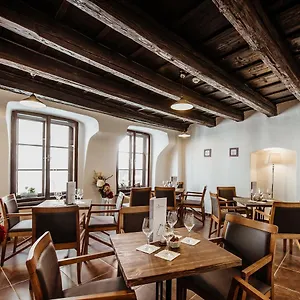 penzion-vino-hruska.karpacz-hotel.com/